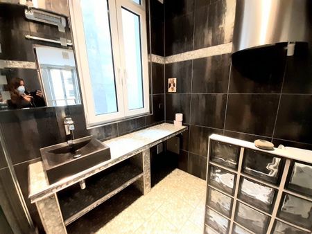 LOCATION MEUBLEE RUE QUINCAMPOIX GRAND STUDIO 30m² - Photo 4