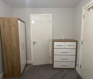 709 College Court Central, 56 King Street, Belfast, BT1 6BZ - Photo 6
