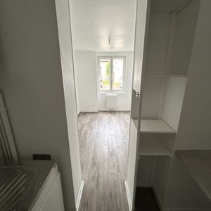 STUDIO 15m2 - AUNEUIL - Photo 2