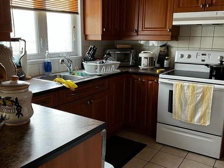 885 75e Avenue - Photo 3