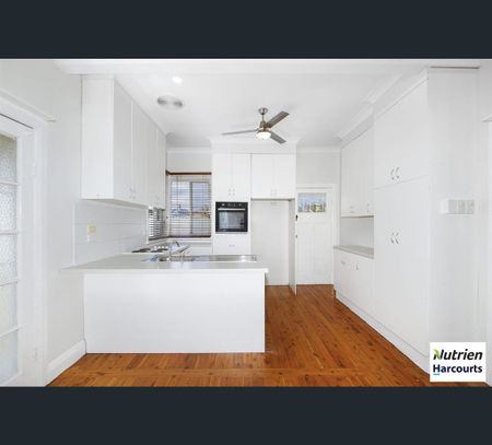 6 Herbert Street, Inverell, NSW 2360 - Photo 4