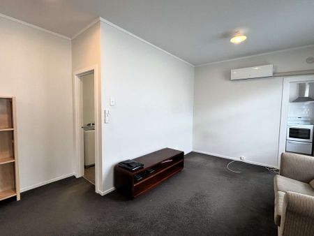 1-Bedroom Unit in Prime Onehunga Location - Photo 2