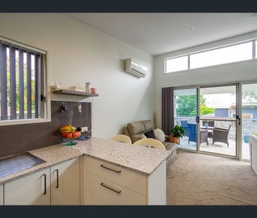 27a The Corso, Saratoga, NSW 2251 - Photo 1