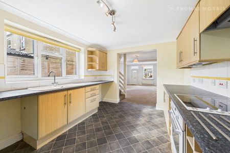 2 bedroom semi-detached house to rent - Photo 2