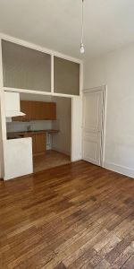 Location Appartement 1 pièce 39m² GRENOBLE 38000 - Photo 4