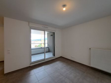 Location Appartement 1 pièce 35m² THONON LES BAINS 74200 - Photo 4