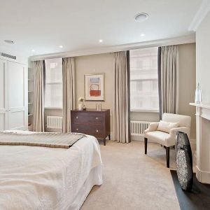 3 bedroom maisonette in Belgravia - Photo 2