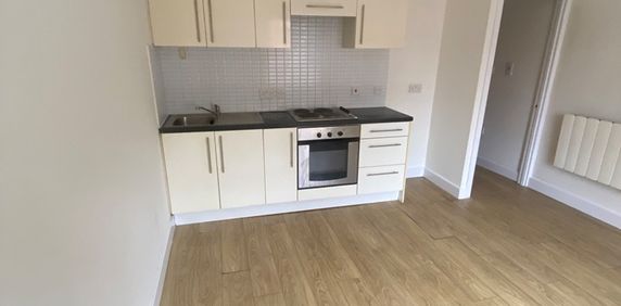 1 Bed Flat, West Street, LE1 - Photo 2