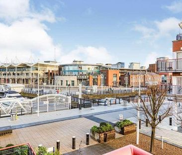 Blake House, Gunwharf Quays, PO1 - Photo 6