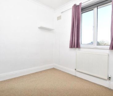 A beautifully presented 3 bedroom terraced house in Headley Park fe... - Photo 3