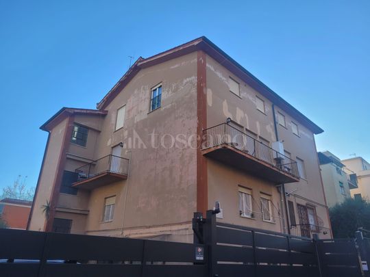 Casa a Monterotondo in Via Nisida - Photo 1