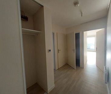 LOCATION APPARTEMENT T3, POITIERS, COURONNERIES - Photo 3