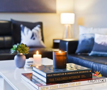 A RARE FIND! New York Style 2 Storey Apartment | with 2 Car Bays! - Photo 1