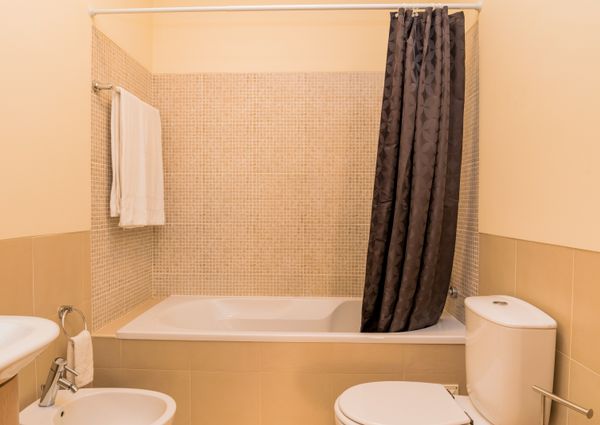APARTMENT - T2 - Conceição Tavira