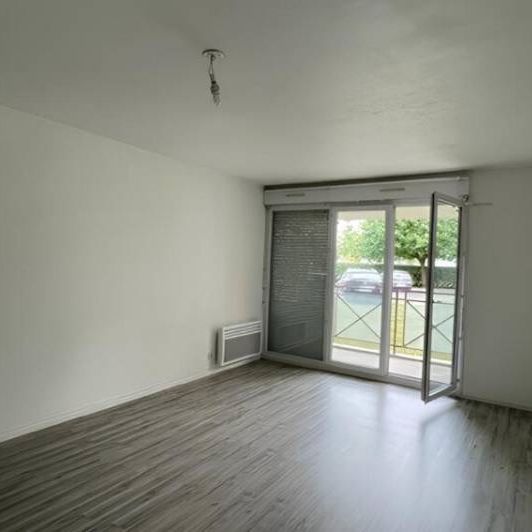 Appartement T2 quartier Pellegrin 50.46 m2 - Photo 2