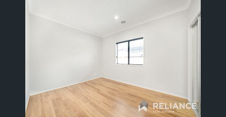 Four bedroom home in Point Cook - Photo 5