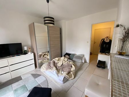 Location Appartement 1 pièce 23m² TOULON 83100 - Photo 3
