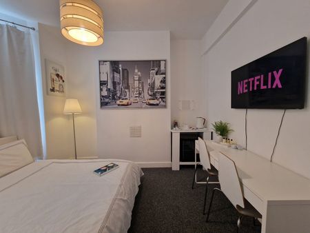 Room in a Shared House, Frith Road, E11 - Photo 2