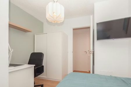 Carrer dEscalante, Valencia, Valencian Community 46011 - Photo 3