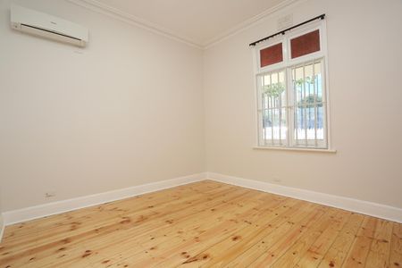 13 Shelley Street, Richmond VIC 3121 - Photo 4