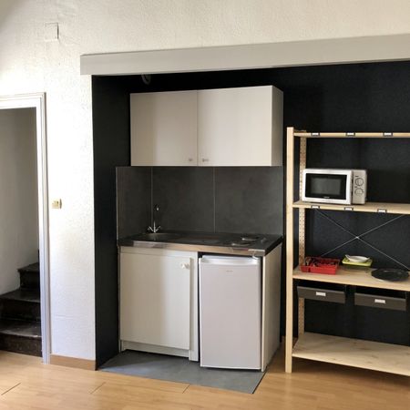 Location Appartement 1 pièce 26m² CASTELNAUDARY 11400 - Photo 3