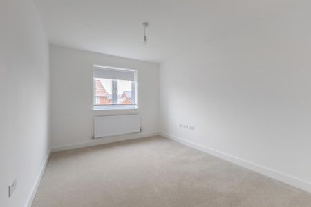 3 bedroom end of terrace house to rent - Photo 3