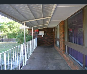 12 McKeown Court, Armadale, WA 6112 - Photo 3