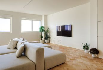 T3 totalmente remodelado na Rua Gonçalo Cristóvão - Porto