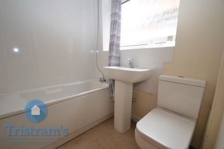 2 bed Mid Terraced House for Rent - Photo 5