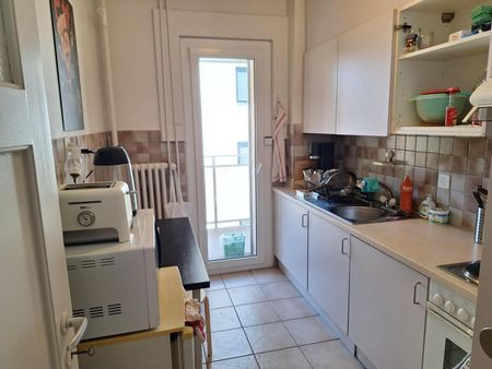 Appartement de 2.5 pièces situé à 700m de la gare de Renens - Foto 5