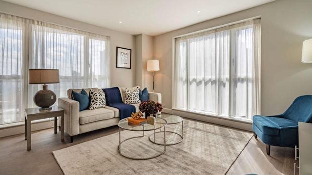 Circus Apartments, Westferry Circus, London E14 - Photo 1