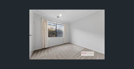 4 bedrooms + study family home in Alamandra estate - Photo 4