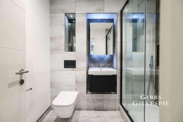 Memorial Avenue, Slough, Berkshire, SL1 - Photo 1