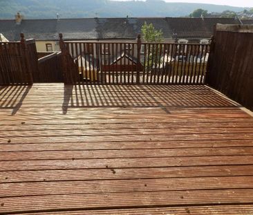 2 bedroom terraced house to rent - Photo 1