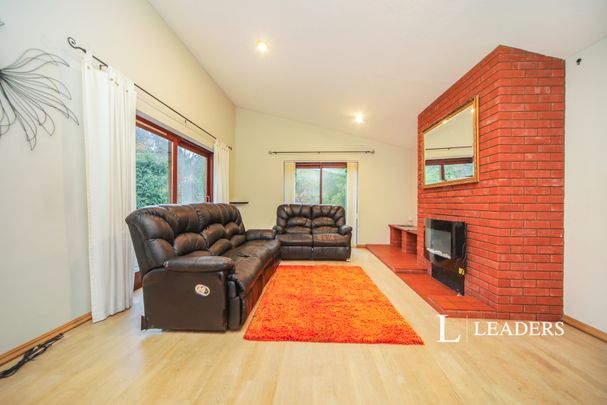 5 bedroom house to rent Coopers Road, Martlesham Heath, IP5 - Photo 1