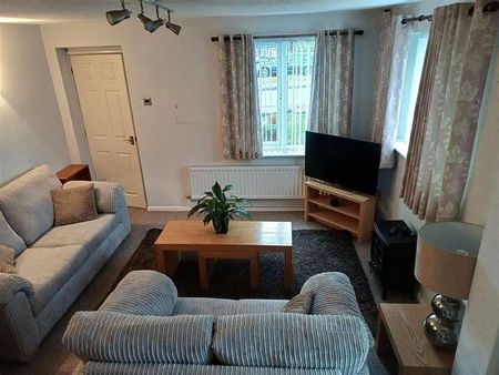 Grange Court, Tewkesbury, GL20 - Photo 2