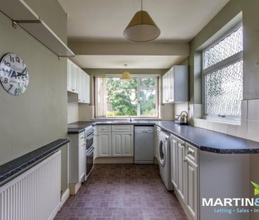 3 bedroom semi-detached house to rent - Photo 6