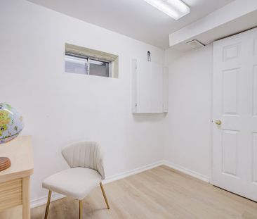 For Lease - 1050 Bristol Road Unit# 69, Mississauga, Ontario - Photo 1