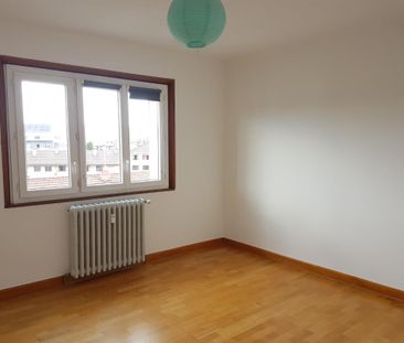 Location Appartement 3 pièces 81m² ANNECY 74000 - Photo 4