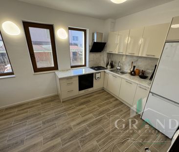 Casă individuală–160 mp | 5 camere | 4 bai | 4 parcări - Photo 4