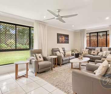 Spacious Family Haven - Electricity & Lawn Care Included! - Photo 2