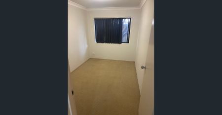 2 Bed Unit + Ensuite - Photo 4