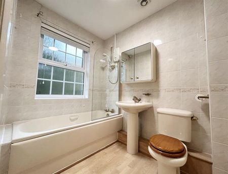 2 Bedroom Apartment To Let - Photo 4