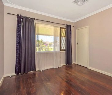 Walk to the Beach! - Photo 2