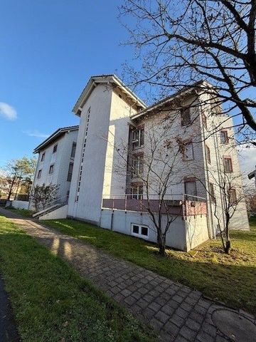 Moderne , grosszügige Wohnung mit viel Raumgefühl und sonnigen Sitzplätzen im Freien - Foto 4