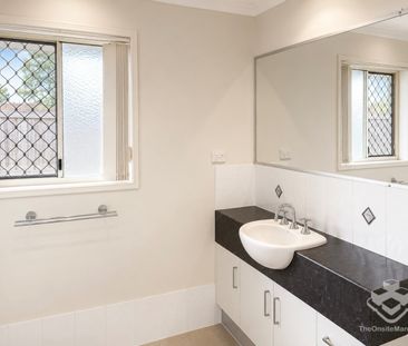 Break Lease Opportunity – 3 Bedroom Townhouse | $625 per week - Photo 6