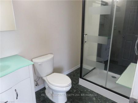 For Lease - 58 JARVIS Street Unit# 203, Fort Erie, Ontario - Photo 4