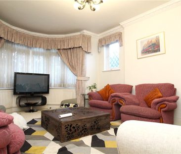 Addiscombe Road, Croydon, CR0 5PQ - Photo 1