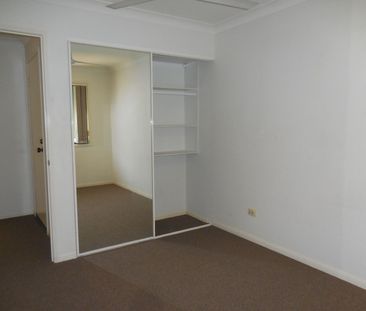 FAMILY FRIENDLY THREE BEDROOM HOME IN SORT AFTER AREA OF ROBINA - Photo 5