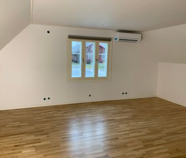 Västra Järnvägsgatan, Hästveda - Photo 6